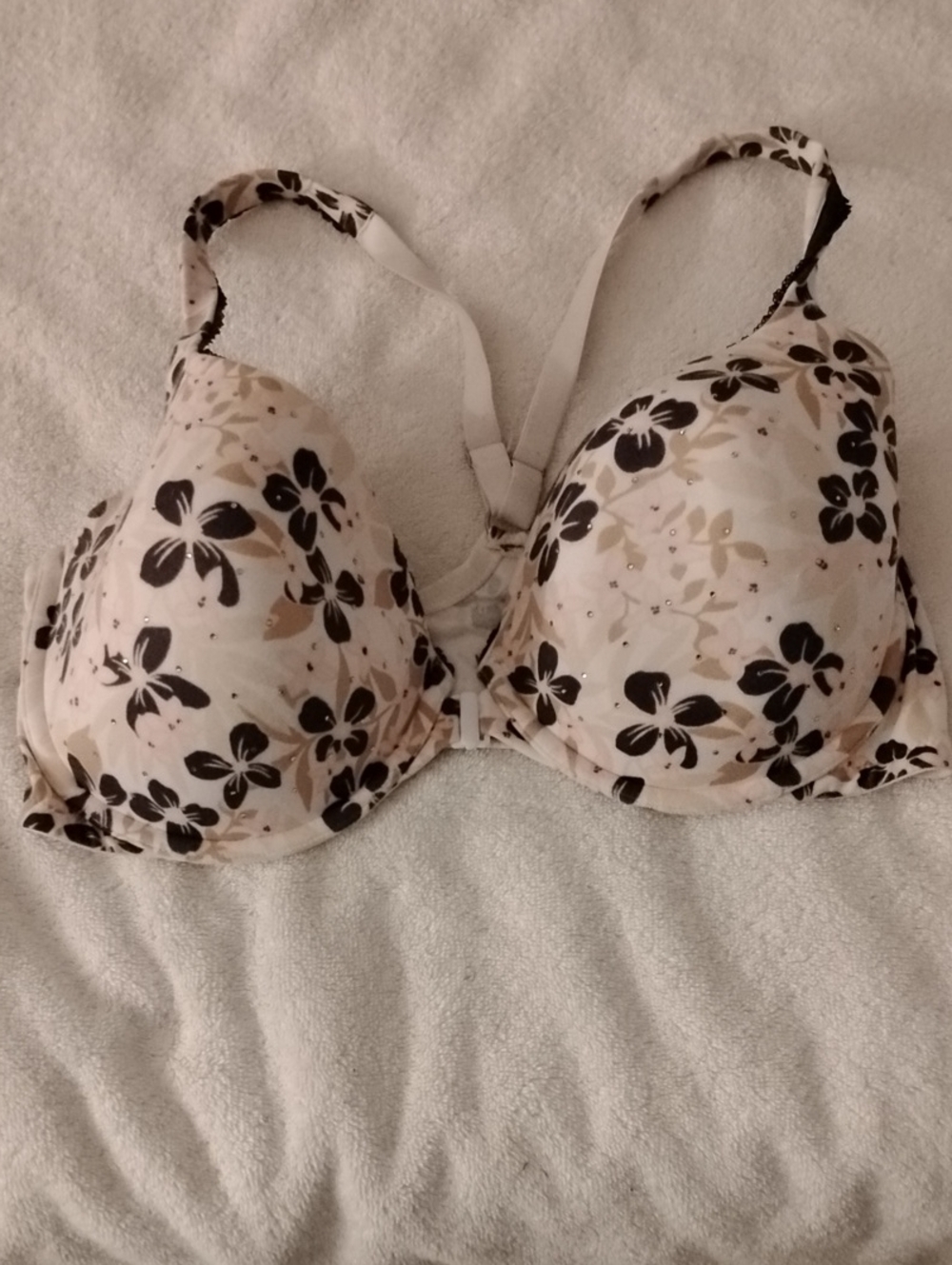 38 DD Victoria's Secret Body By Victoria Racerback Demi front opening bra